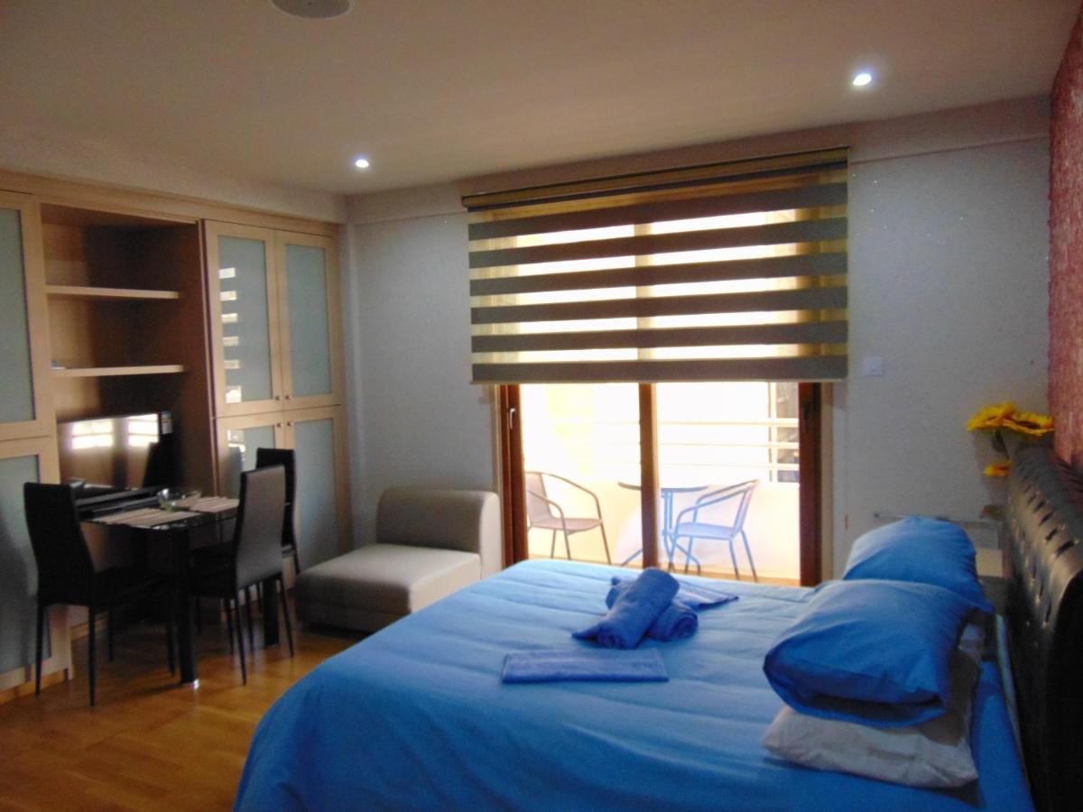 Ithaki Phinikoudes Apartment No. 207 ラルナカ 部屋 写真